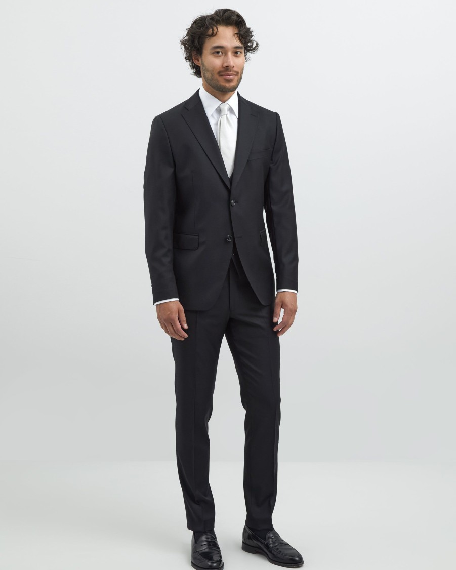 Suits Turo | Modern Fit Suit